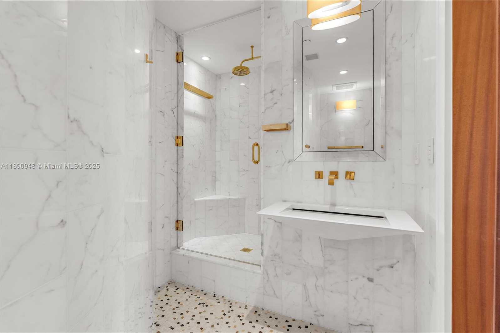 Small Image of 1425 BRICKELL AVE #54DEF, Miami Number 32