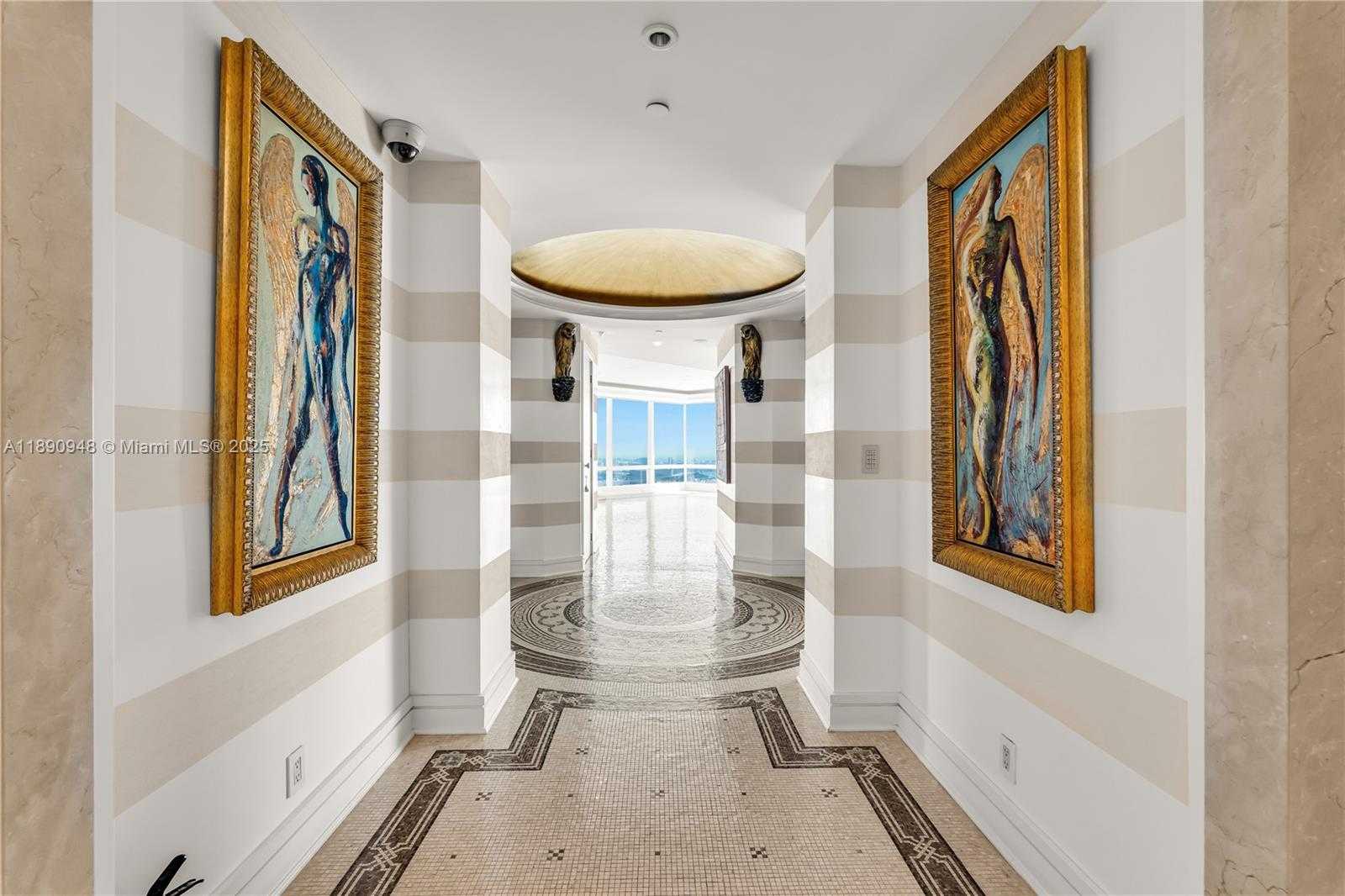 Small Image of 1425 BRICKELL AVE #54DEF, Miami Number 6