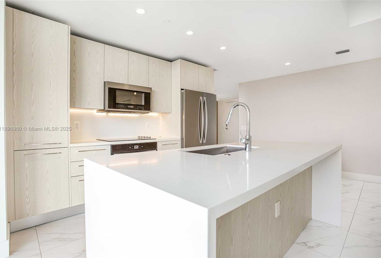 Small Image of 2000 METROPICA WAY #2501, Sunrise Number 14