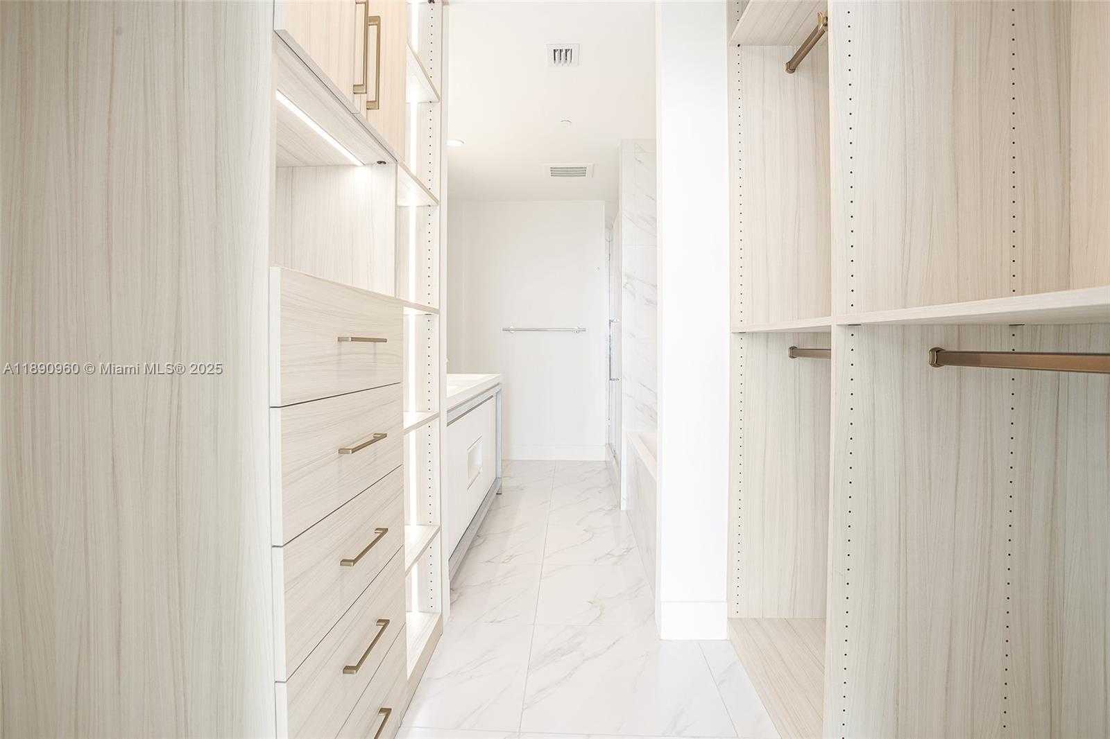 Small Image of 2000 METROPICA WAY #2501, Sunrise Number 30