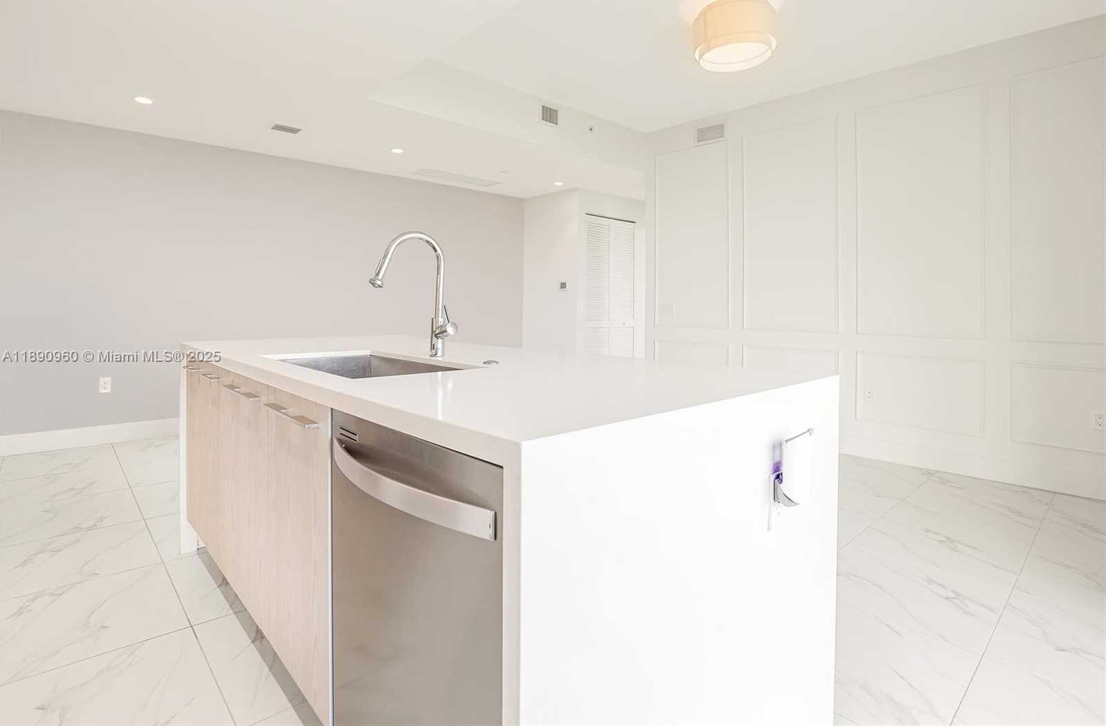 Small Image of 2000 METROPICA WAY #2501, Sunrise Number 9