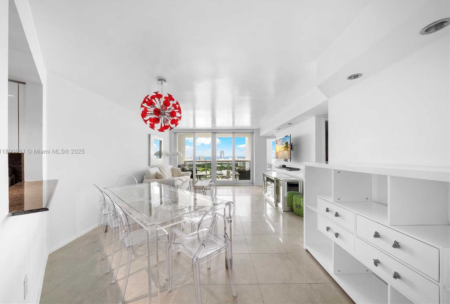 Small Image of 1900 SUNSET HARBOUR DR #2315, Miami Beach Number 1