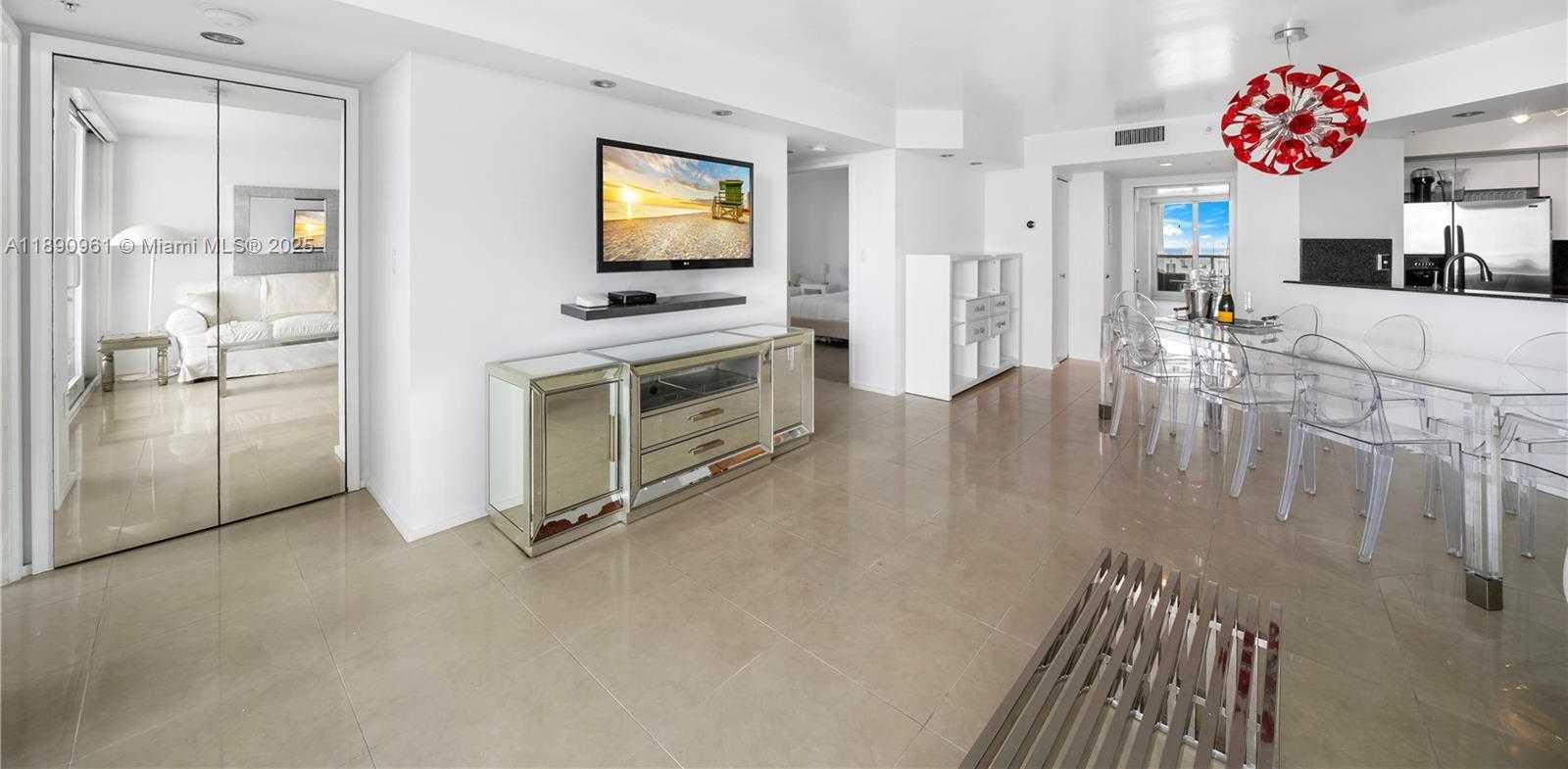 Small Image of 1900 SUNSET HARBOUR DR #2315, Miami Beach Number 10
