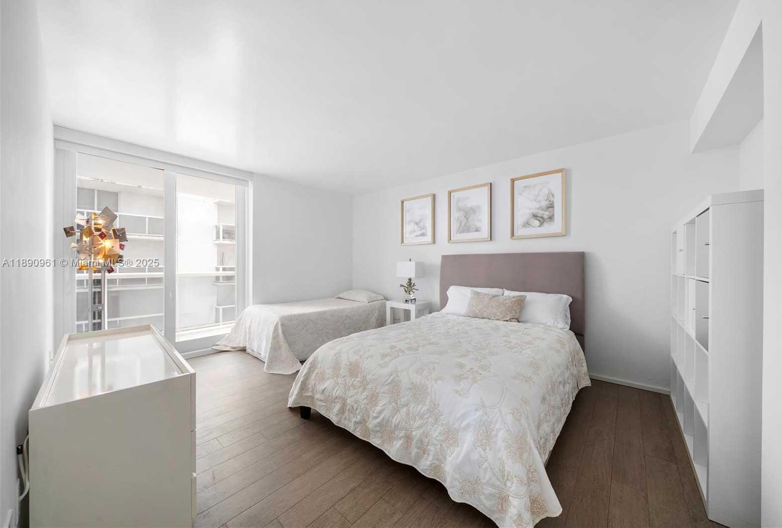 Small Image of 1900 SUNSET HARBOUR DR #2315, Miami Beach Number 19