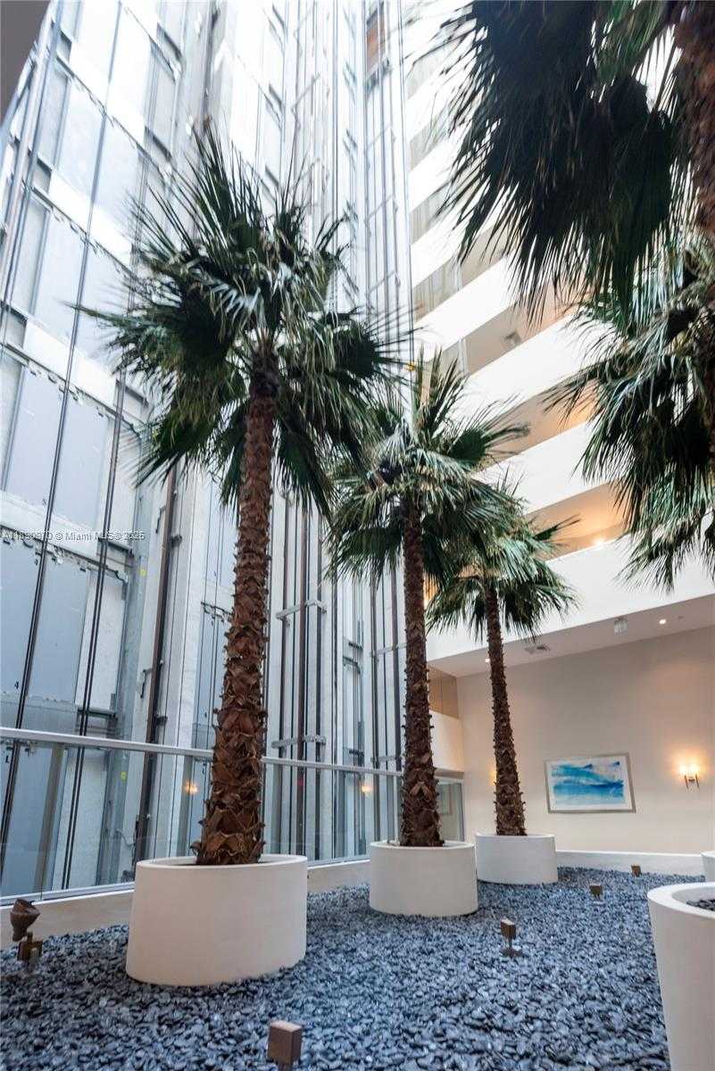 Small Image of 3131 NORTH EAST 188TH ST #2-808, Aventura Number 18