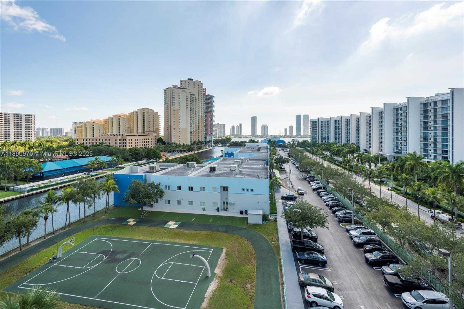 Small Image of 3131 NORTH EAST 188TH ST #2-808, Aventura Number 8