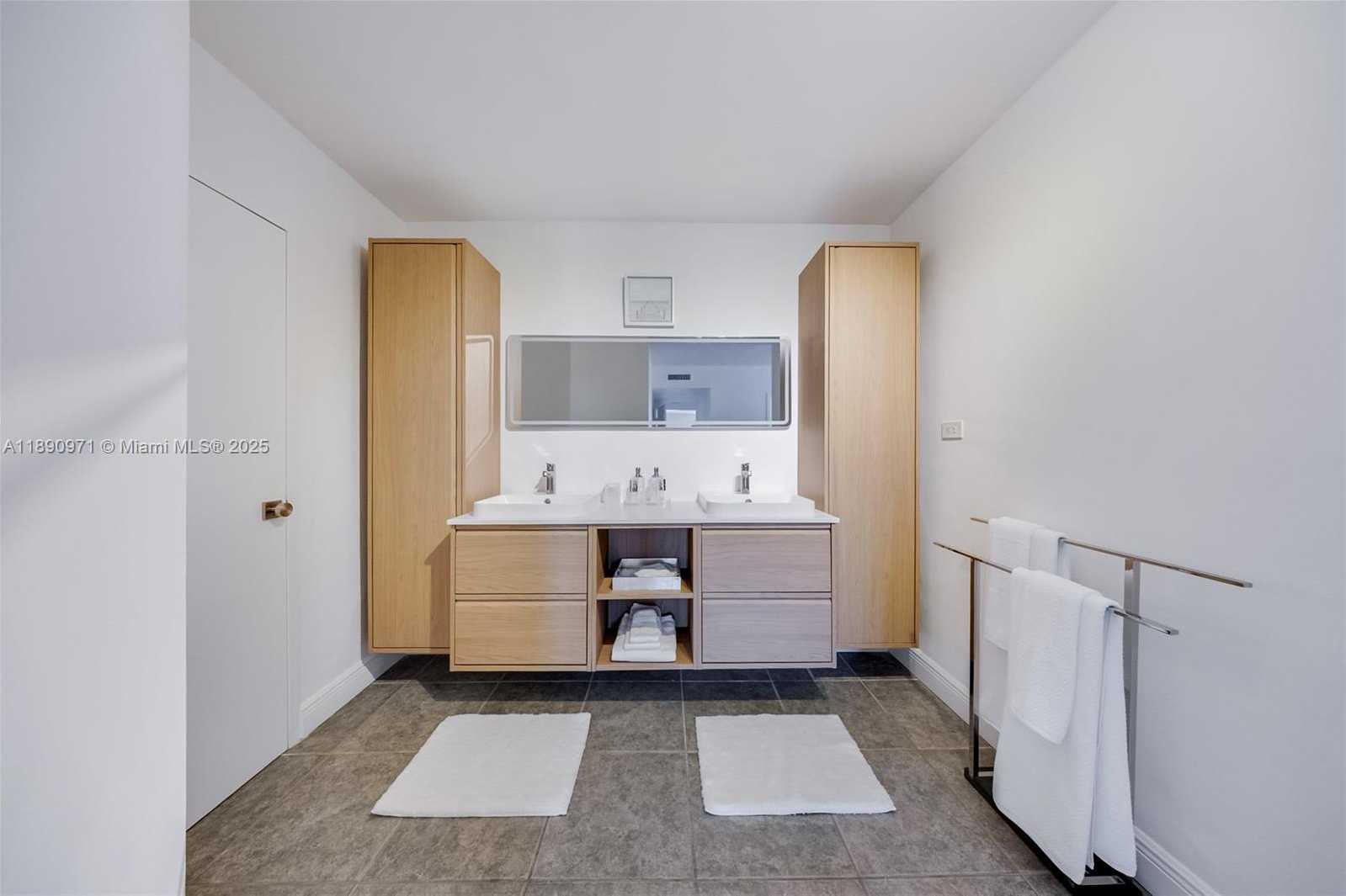 Small Image of 9225 COLLINS AVE #501, Surfside Number 7