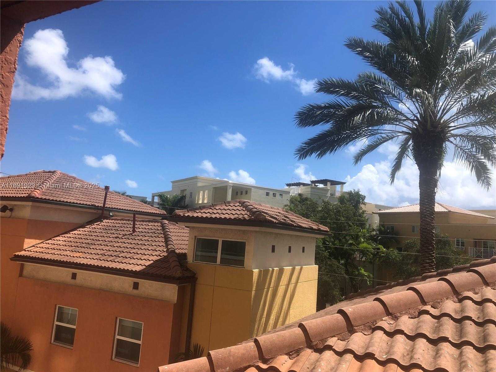 Small Image of 90 ALTON RD #307, Miami Beach Number 8