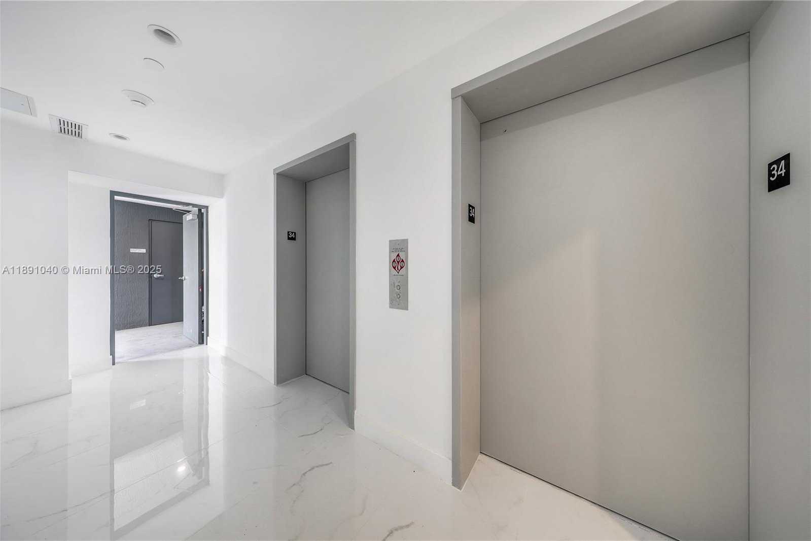 Small Image of 700 NORTH EAST 24 ST #3402, Miami Number 4