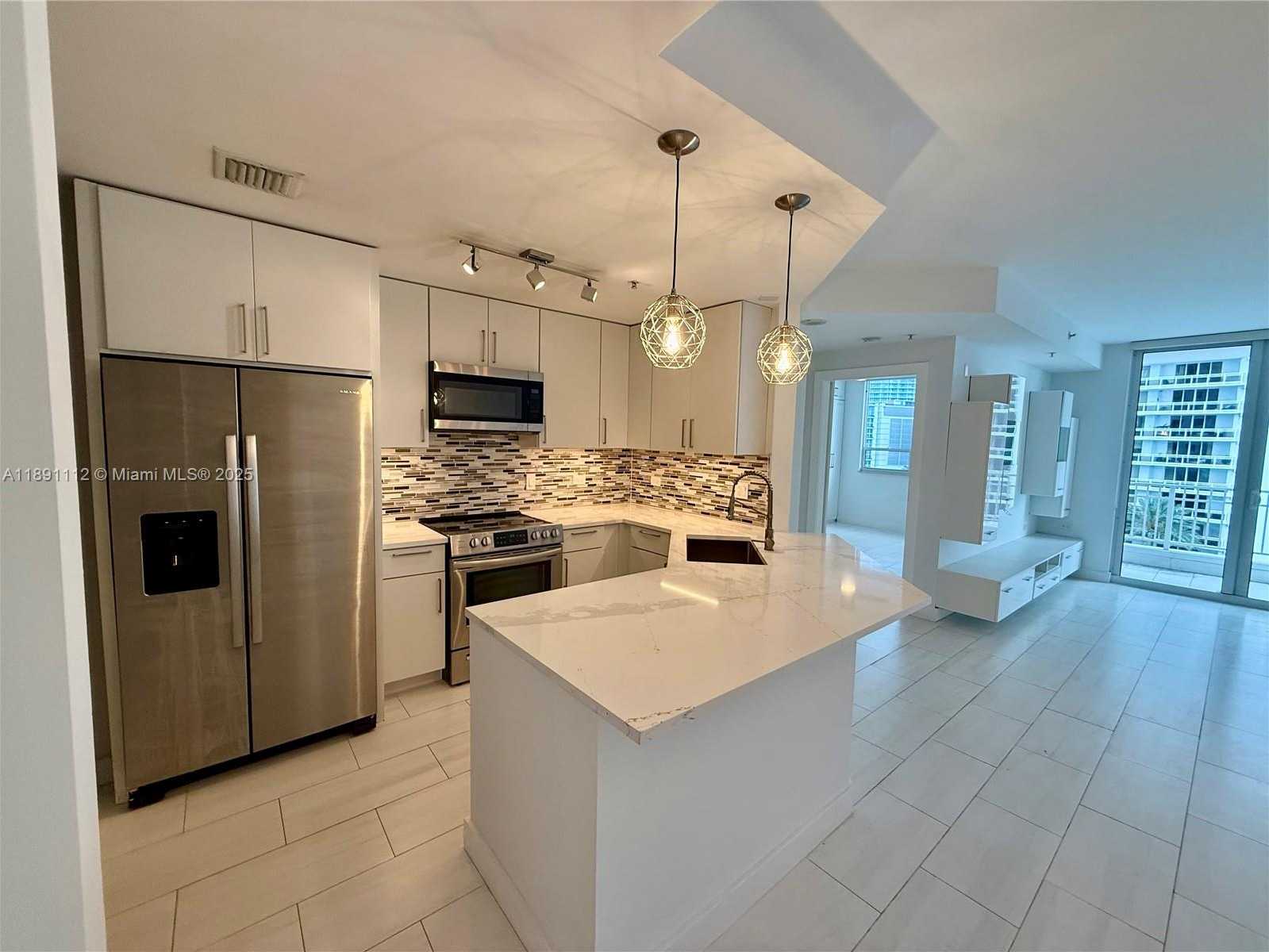 Small Image of 801 BRICKELL KEY BLVD #908, Miami Number 9