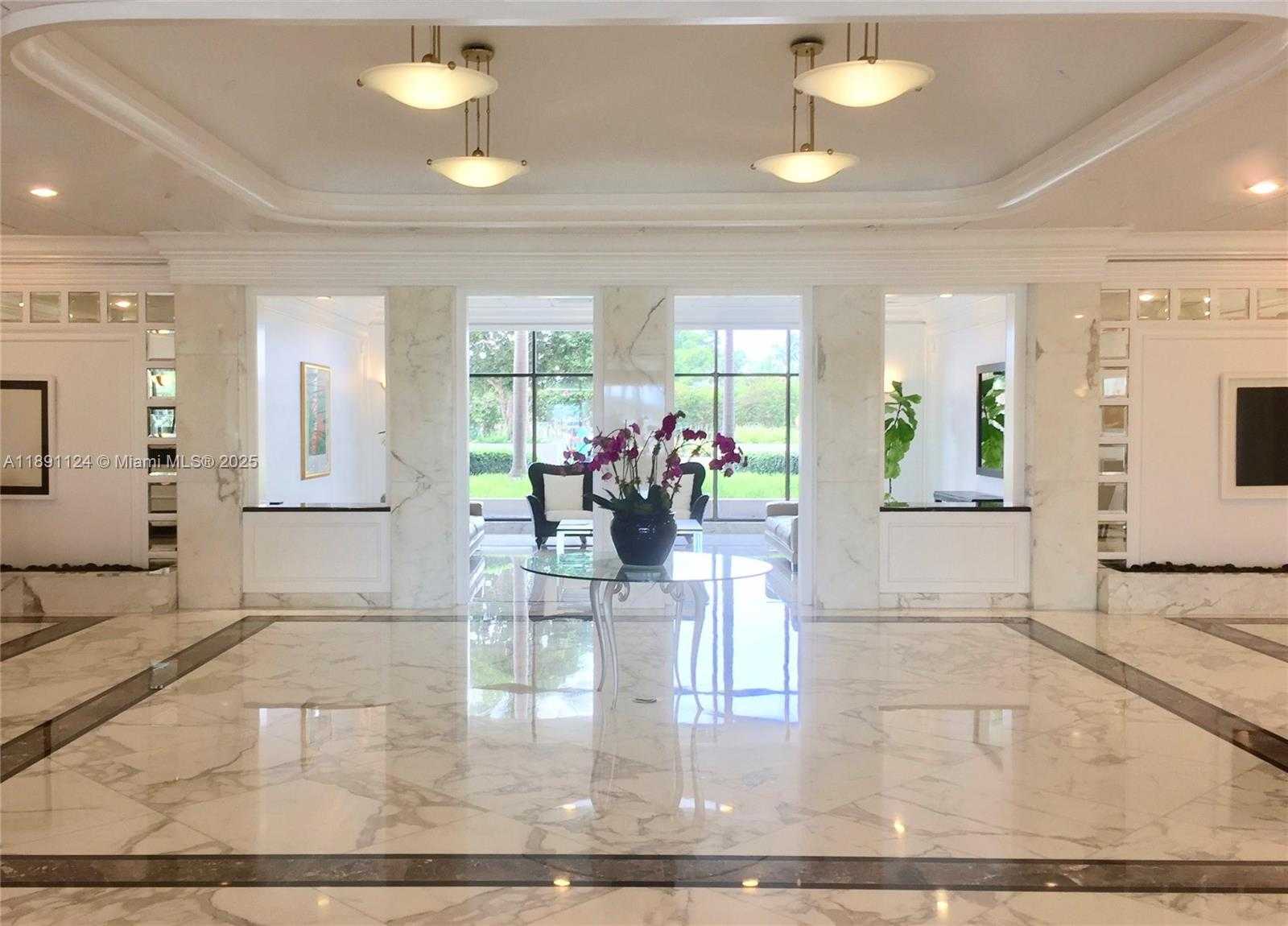 Small Image of 5700 COLLINS AVE #11A, Miami Beach Number 14