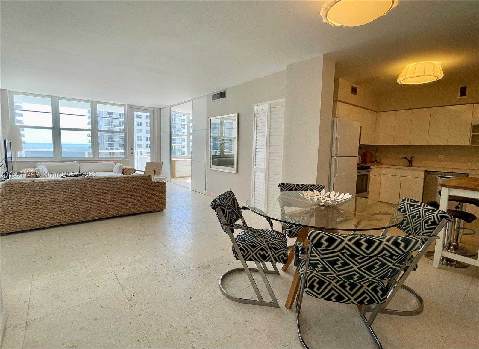 Small Image of 5700 COLLINS AVE #11A, Miami Beach Number 2