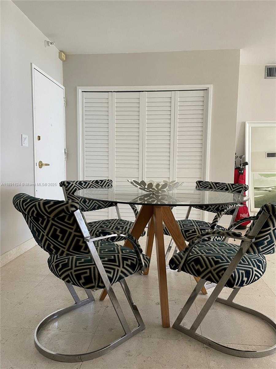 Small Image of 5700 COLLINS AVE #11A, Miami Beach Number 5