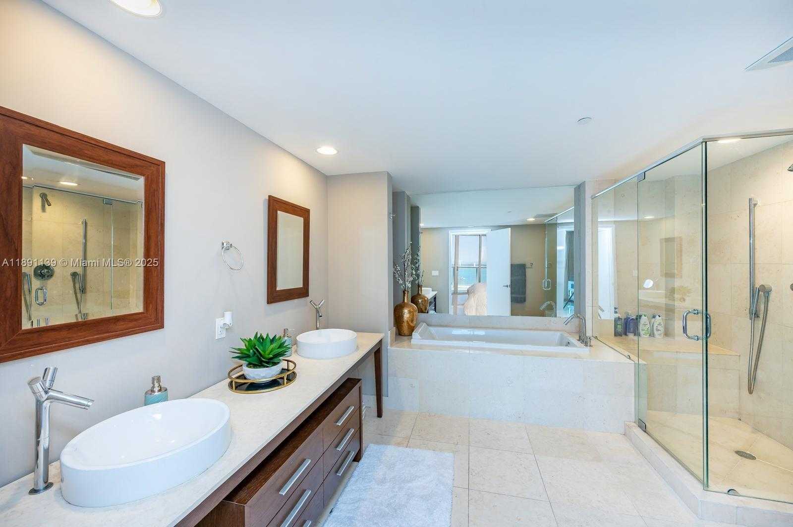 Small Image of 465 EAST BRICKELL AVE #5305, Miami Number 11