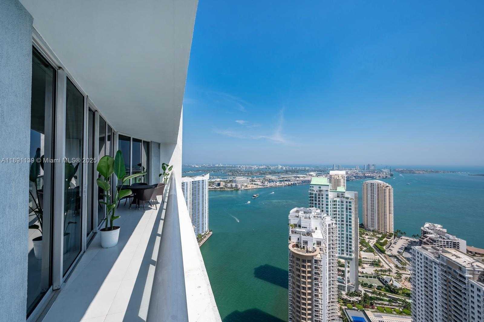 Small Image of 465 EAST BRICKELL AVE #5305, Miami Number 3