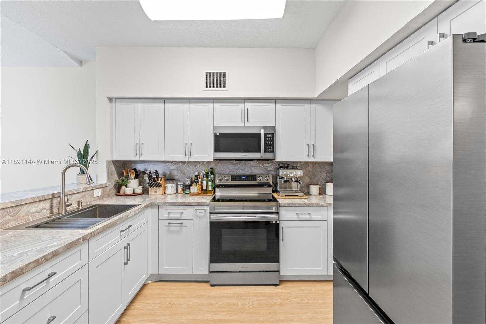 Small Image of 10210 SOUTH WEST 154TH PL #105-8, Miami Number 7