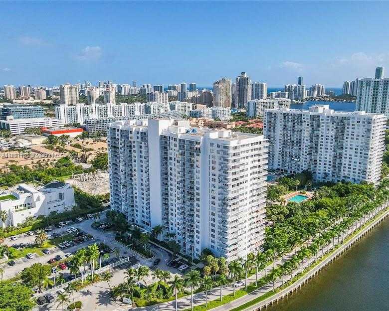 Small Image of 2851 NORTH EAST 183RD ST #509E, Aventura Number 2