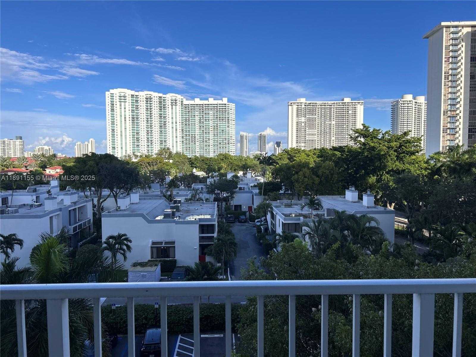 Small Image of 2851 NORTH EAST 183RD ST #509E, Aventura Number 22