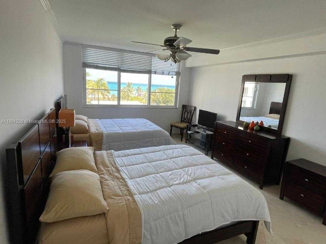 Small Image of 5005 COLLINS AVE #411, Miami Beach Number 13