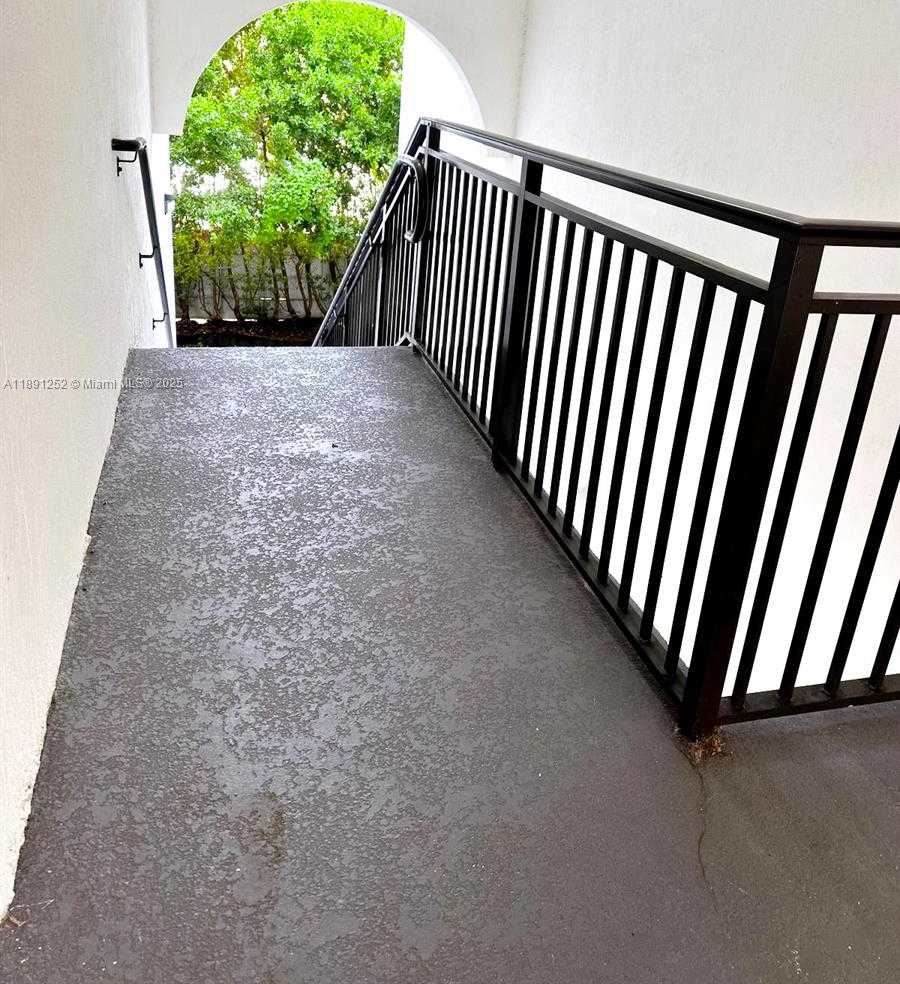 Small Image of 15540 SOUTH WEST 136 ST #204, Miami Number 2