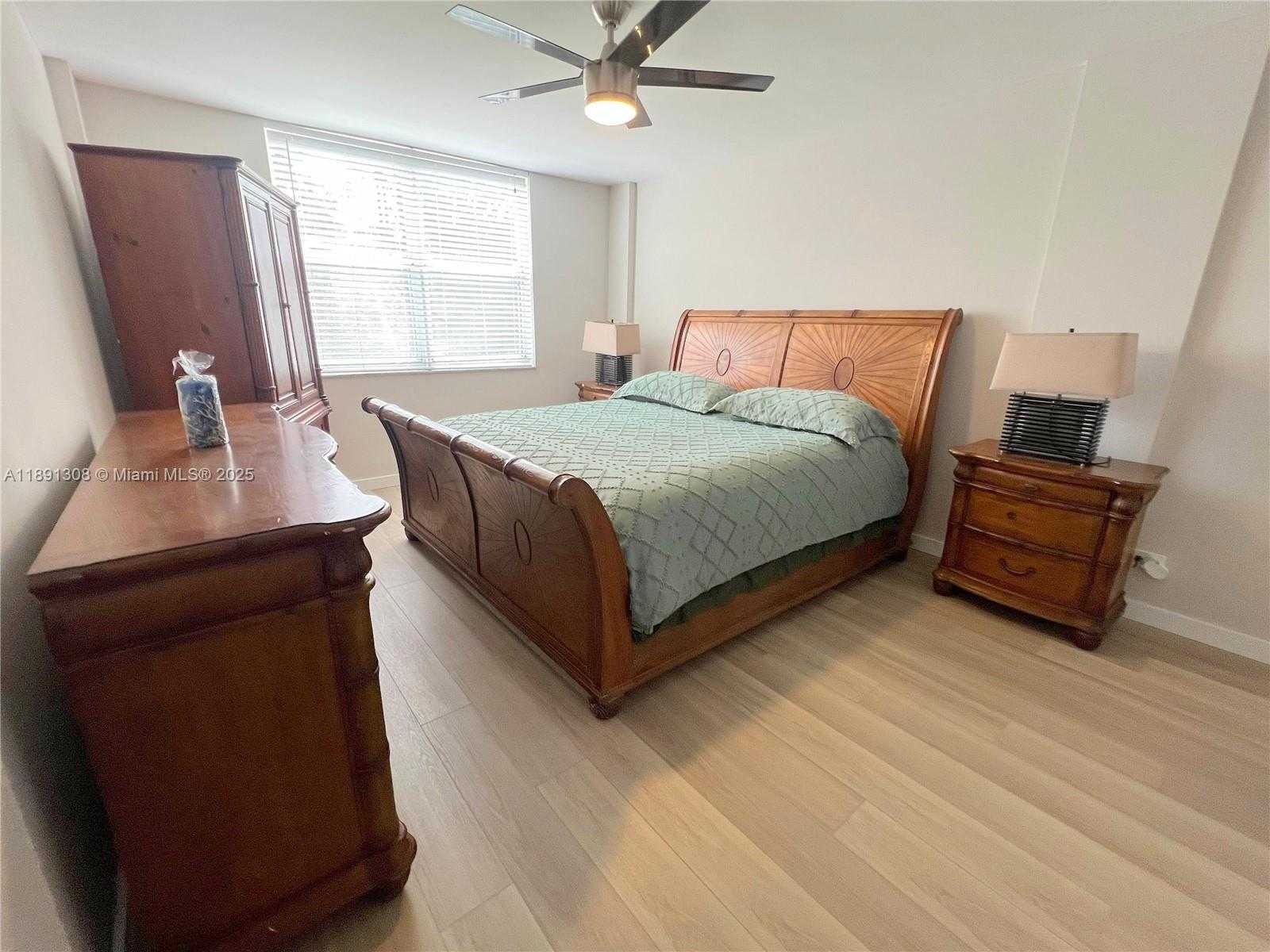 Small Image of 3660 NORTH EAST 166TH ST #104, North Miami Beach Number 12