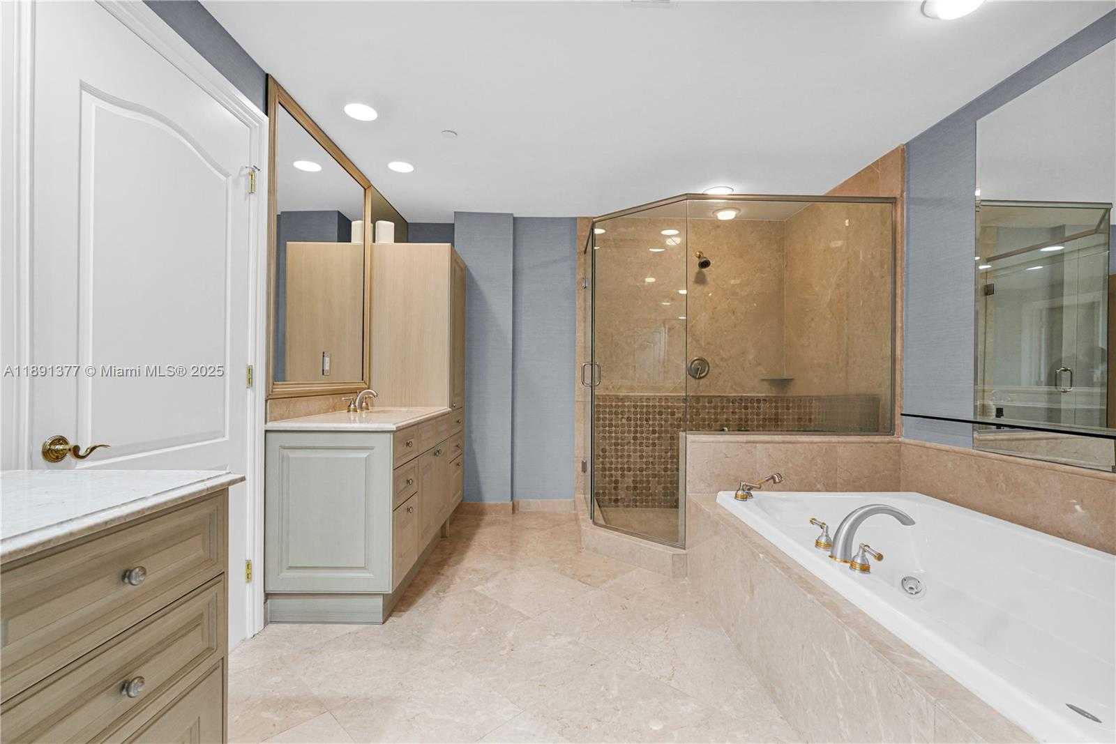 Small Image of 3501 NORTH OCEAN DRIVE #PH7, Hollywood Number 37