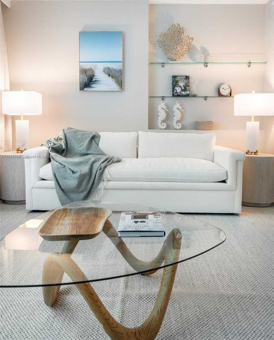 Small Image of 2301 COLLINS AVE #836, Miami Beach Number 4