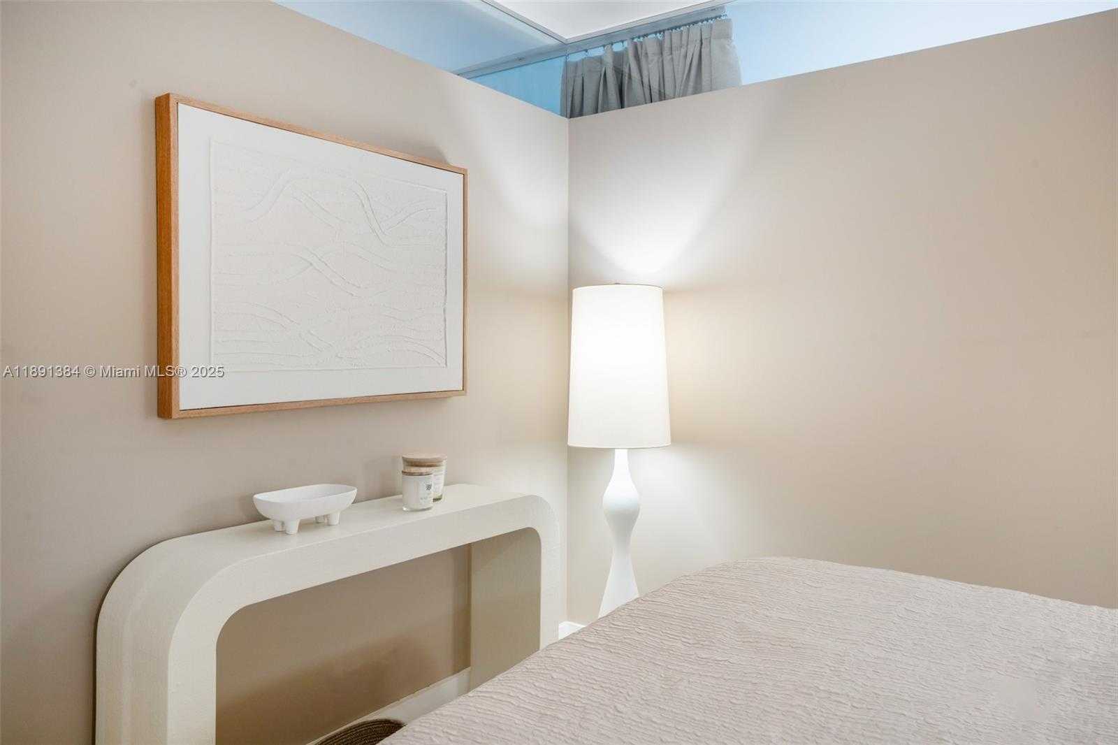 Small Image of 2301 COLLINS AVE #836, Miami Beach Number 5