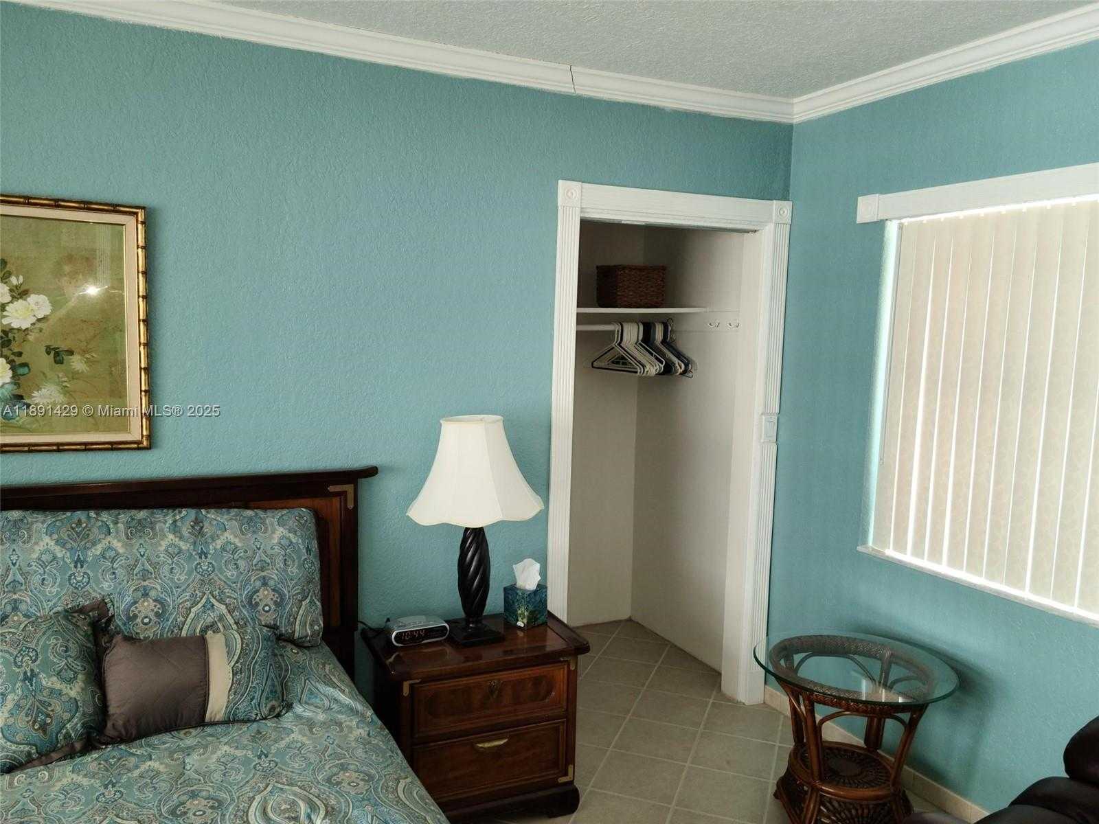 Small Image of 3401 NORTH EAST 10TH ST #PH16W, Pompano Beach Number 9