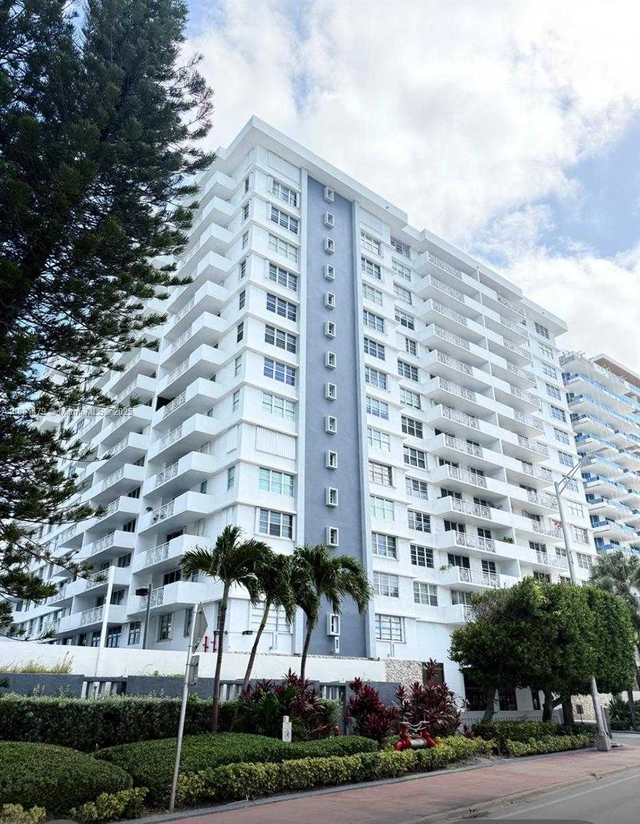 Small Image of 5825 COLLINS AVE #7B, Miami Beach Number 18