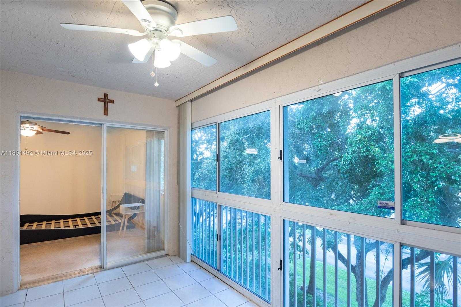 Small Image of 5016 ROSE HILL DR #2303, Boynton Beach Number 14