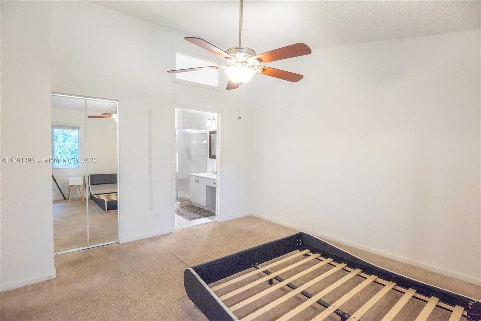 Small Image of 5016 ROSE HILL DR #2303, Boynton Beach Number 17