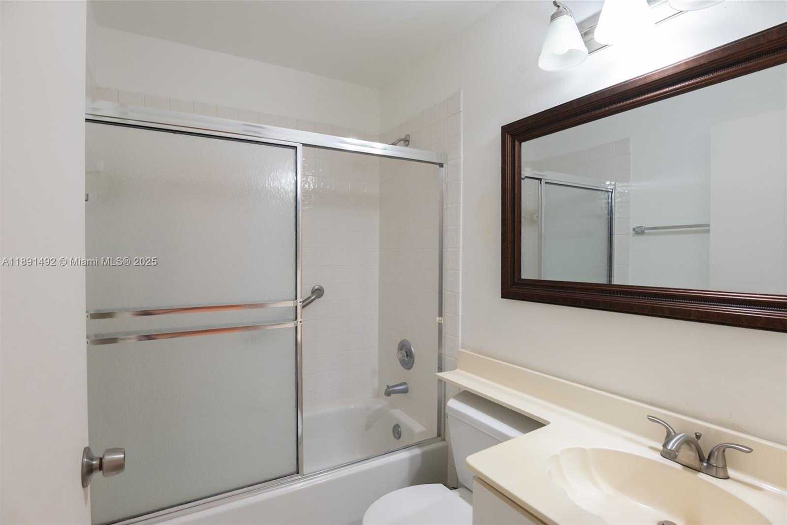 Small Image of 5016 ROSE HILL DR #2303, Boynton Beach Number 23