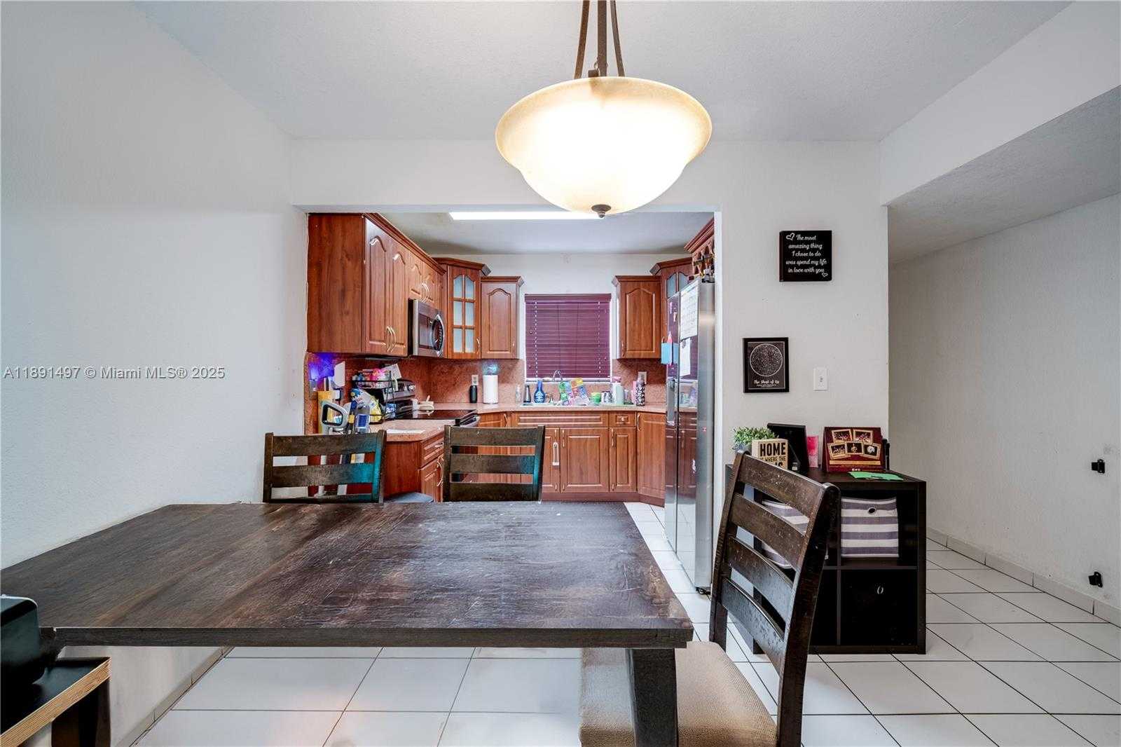 Small Image of 3021 WEST 76TH ST #C-109, Hialeah Number 5