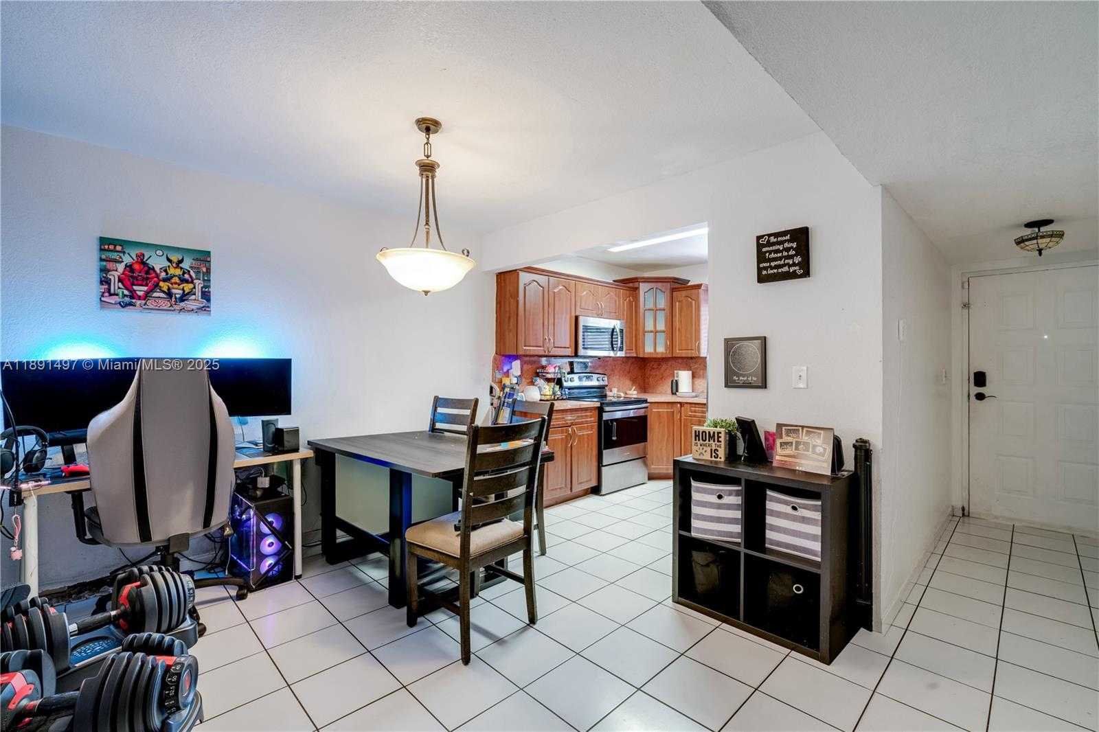 Small Image of 3021 WEST 76TH ST #C-109, Hialeah Number 6