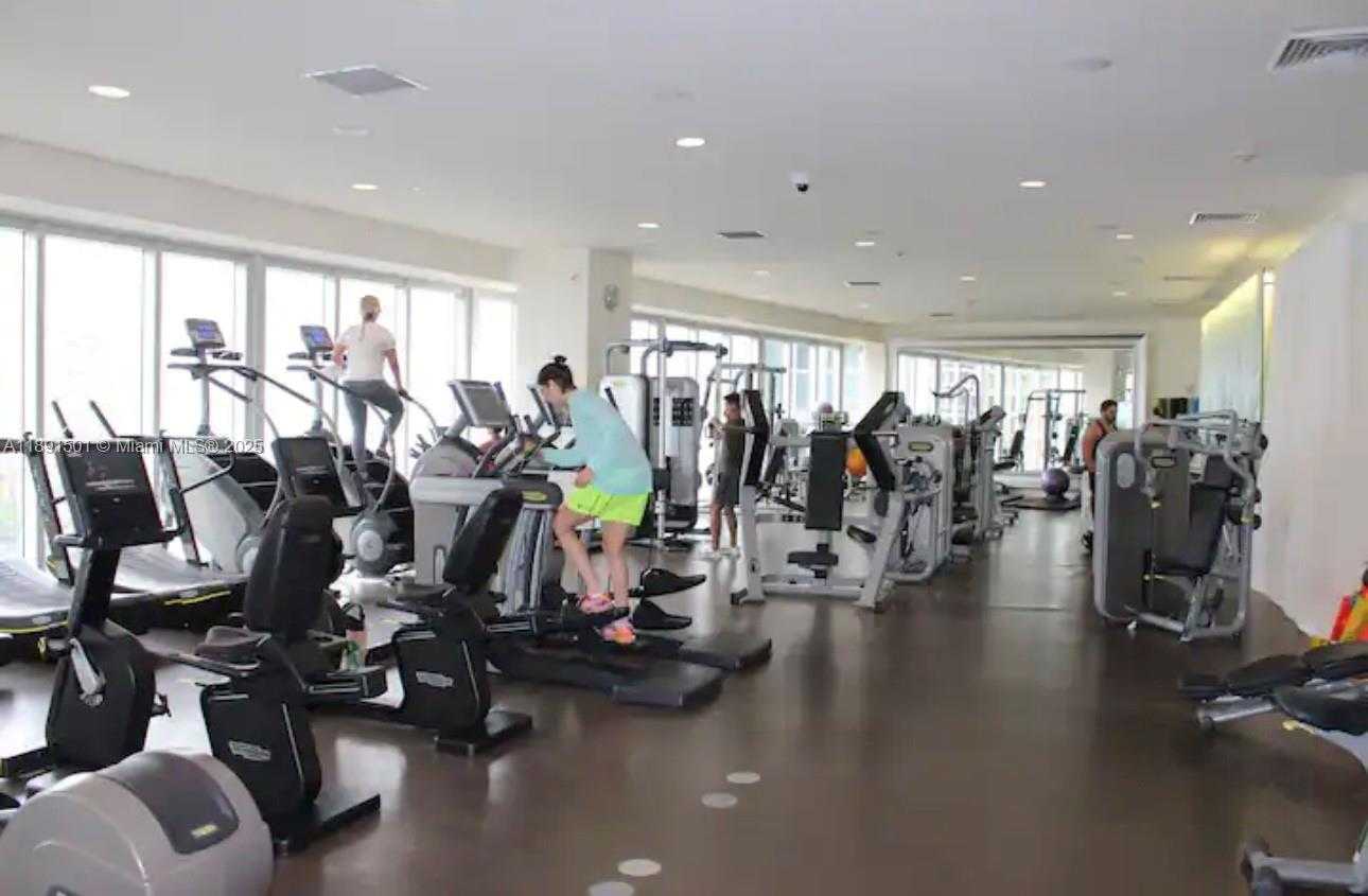 Small Image of 495 BRICKELL AVE #3706, Miami Number 25