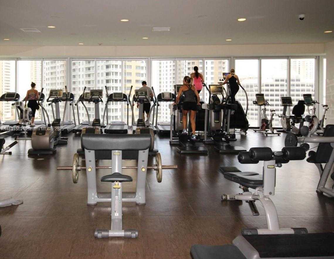 Small Image of 495 BRICKELL AVE #3706, Miami Number 26