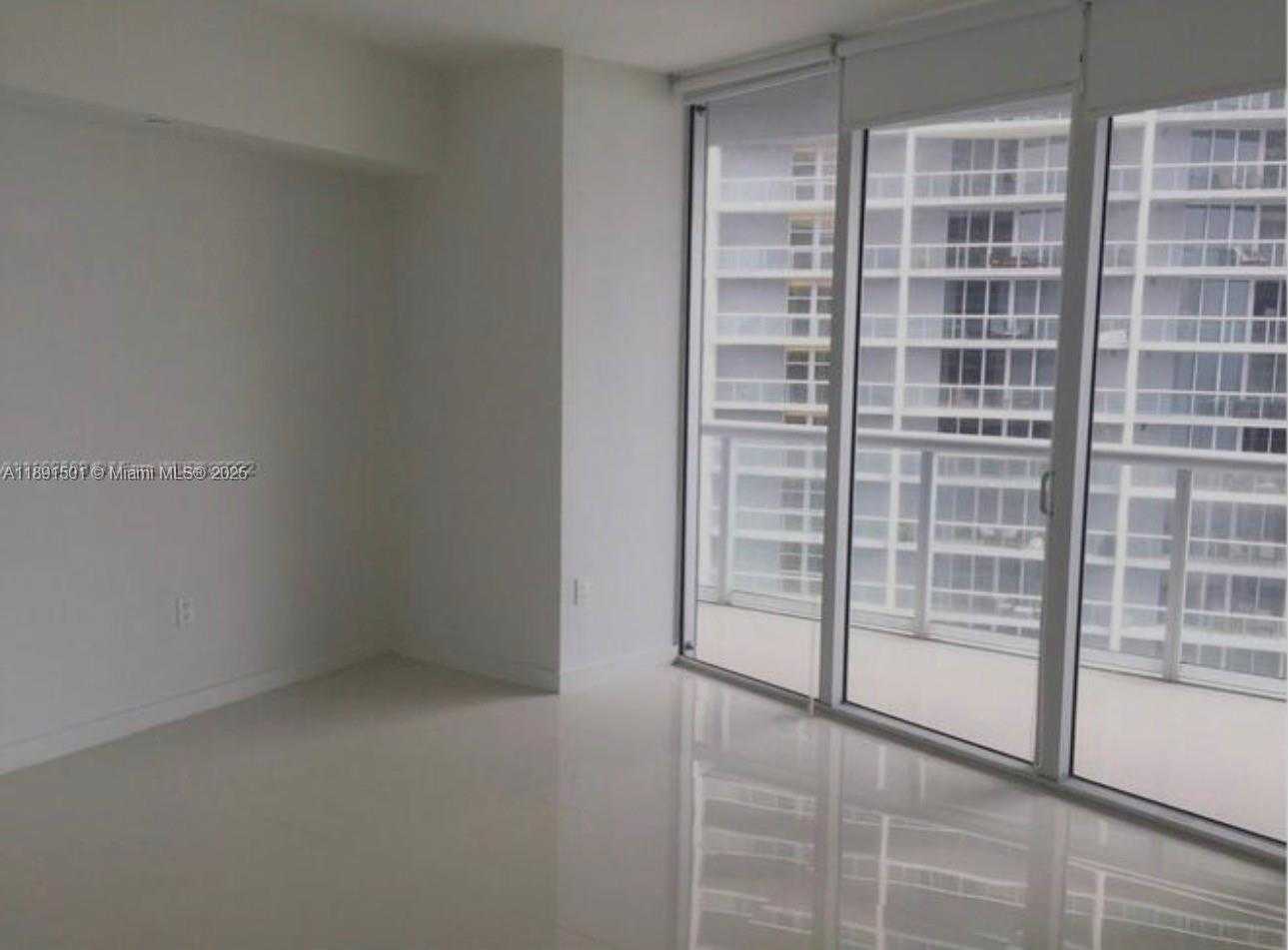 Small Image of 495 BRICKELL AVE #3706, Miami Number 32