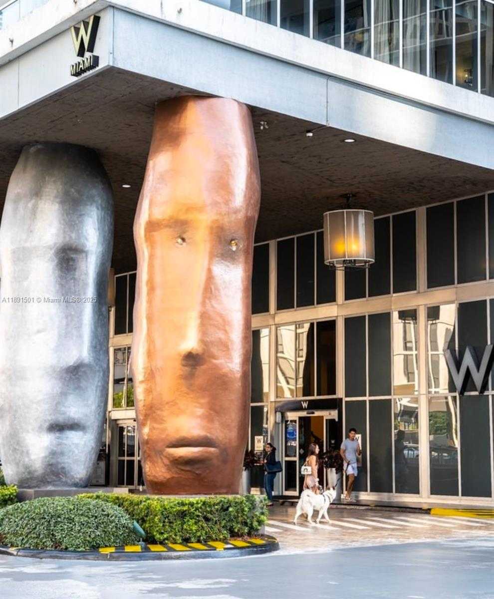 Small Image of 495 BRICKELL AVE #3706, Miami Number 8