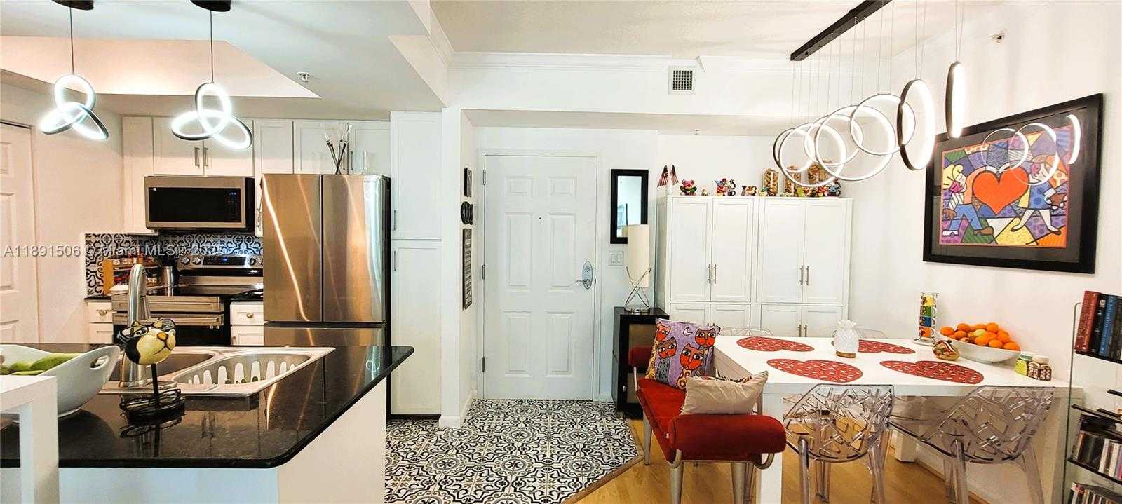 Small Image of 2000 NORTH BAYSHORE DR #907, Miami Number 12