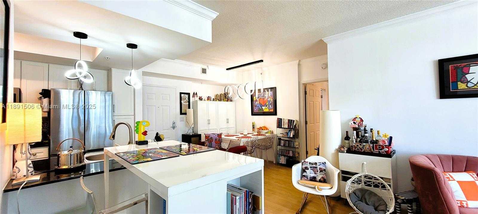 Small Image of 2000 NORTH BAYSHORE DR #907, Miami Number 13