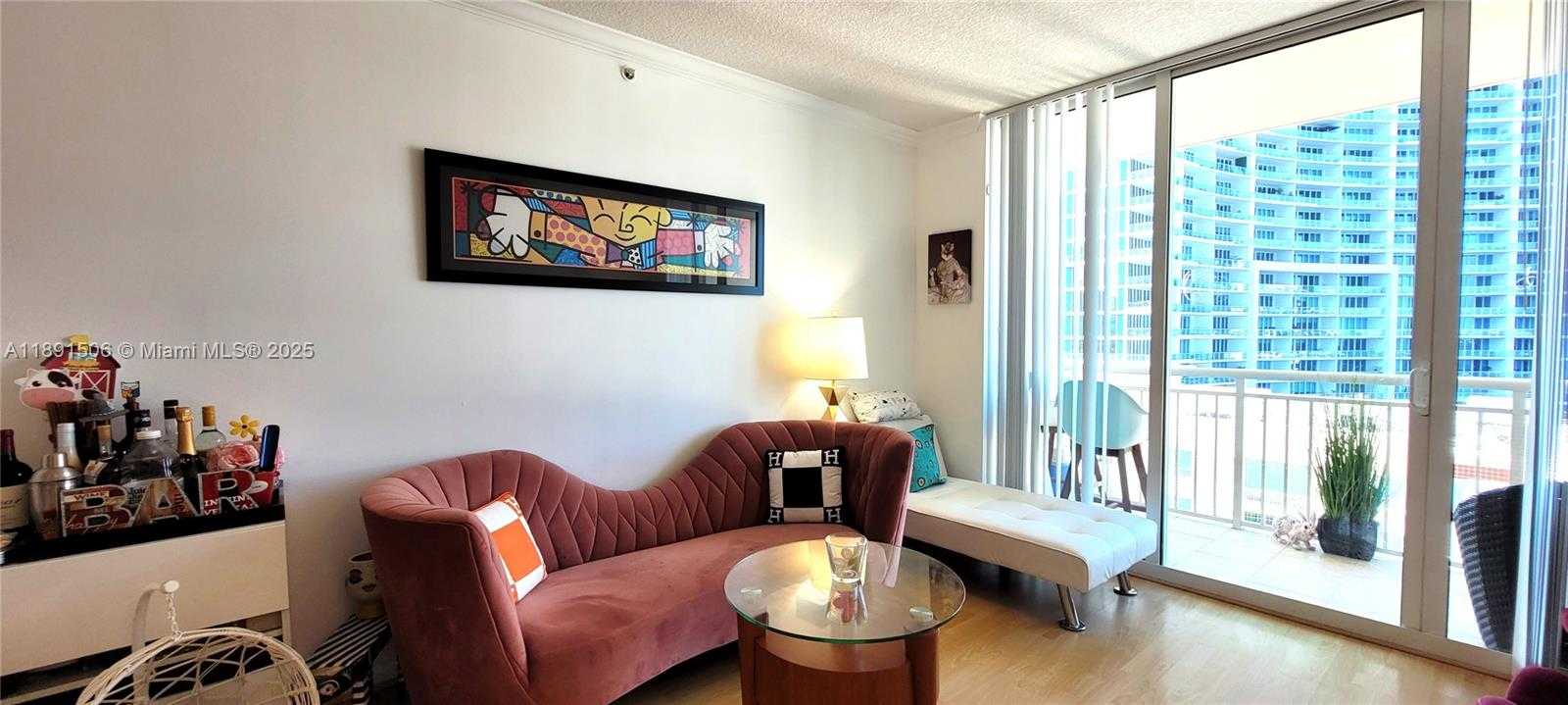 Small Image of 2000 NORTH BAYSHORE DR #907, Miami Number 33