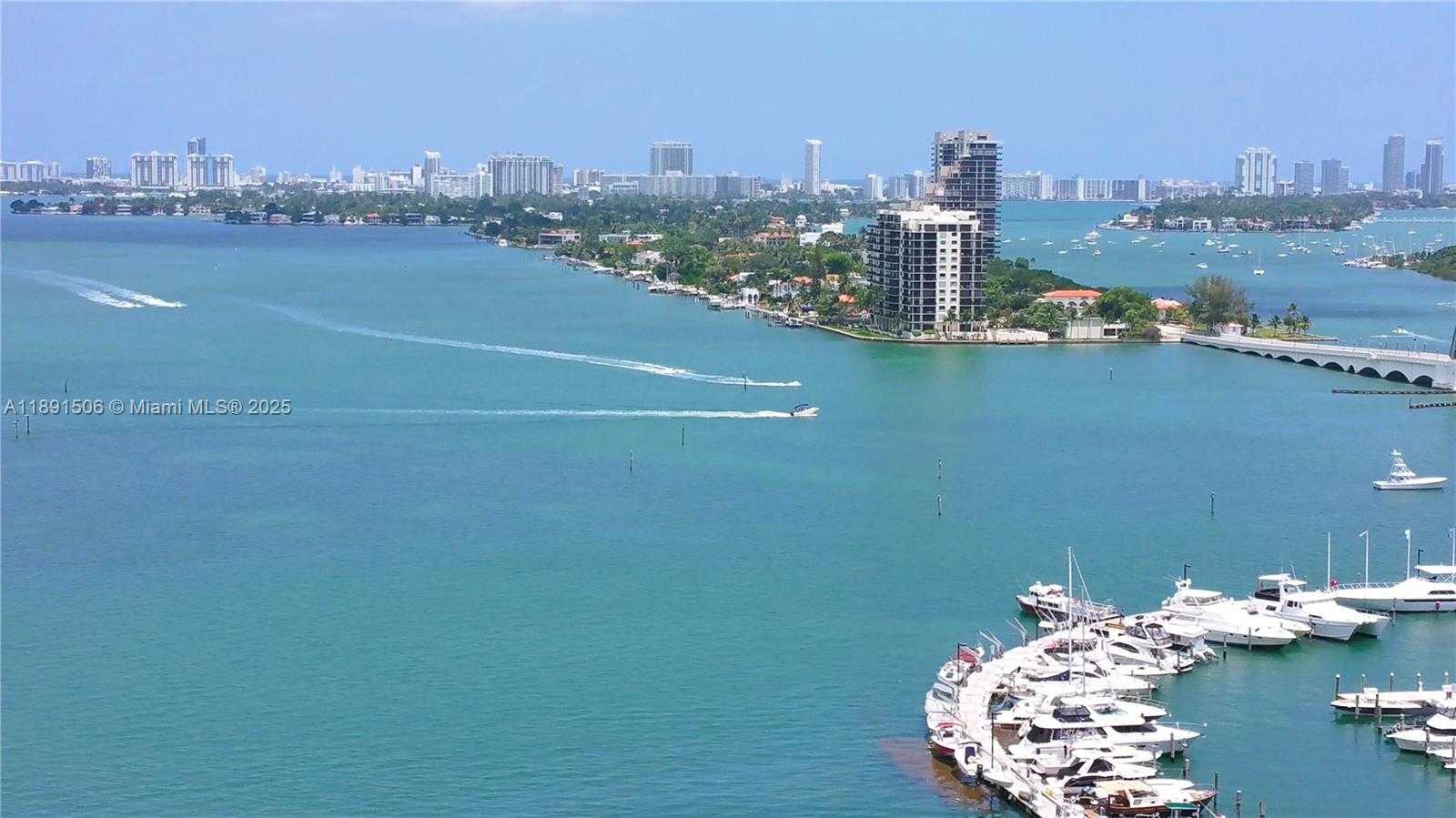 Small Image of 2000 NORTH BAYSHORE DR #907, Miami Number 84