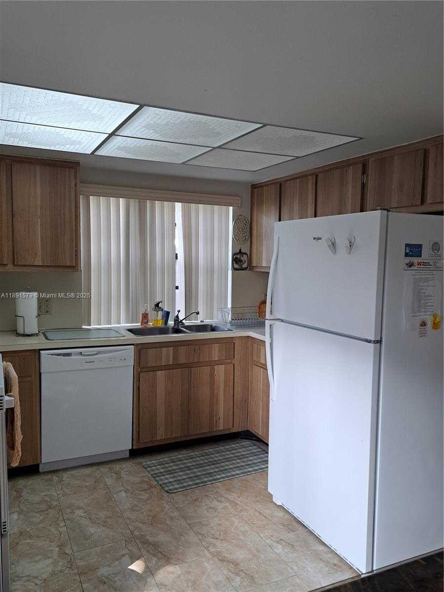 Small Image of 11332 SOUTH WEST 133RD CT #56-3, Miami Number 12