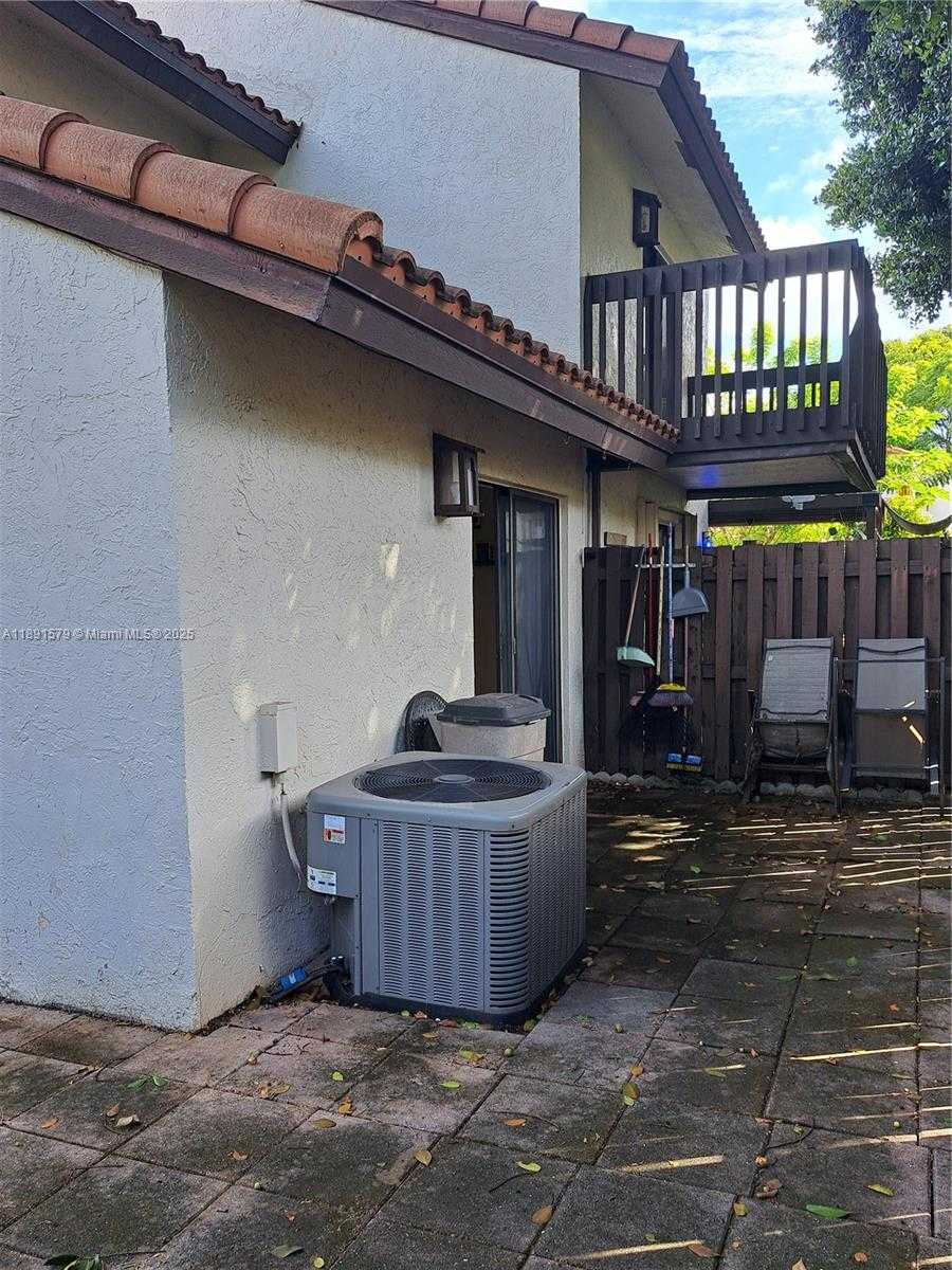 Small Image of 11332 SOUTH WEST 133RD CT #56-3, Miami Number 17