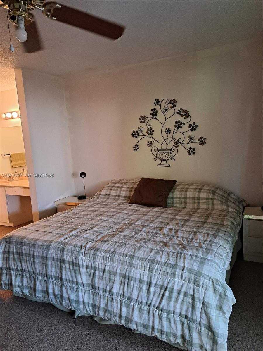 Small Image of 11332 SOUTH WEST 133RD CT #56-3, Miami Number 20
