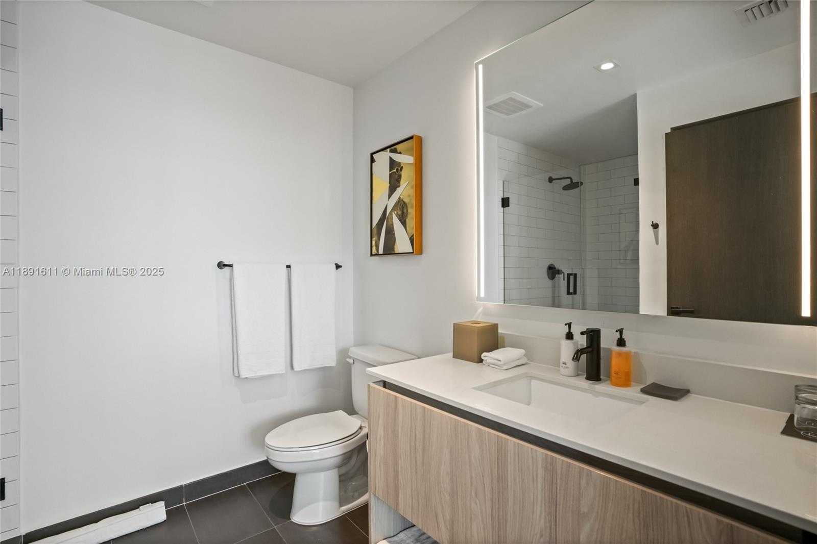 Small Image of 398 NORTH EAST 5TH ST #4410, Miami Number 27