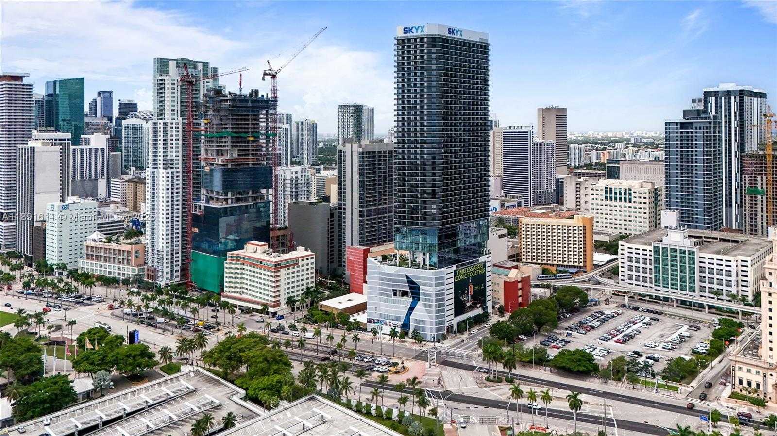 Small Image of 398 NORTH EAST 5TH ST #4410, Miami Number 3