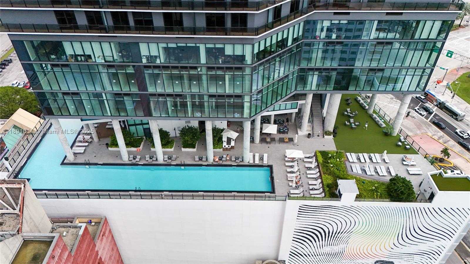 Small Image of 398 NORTH EAST 5TH ST #4410, Miami Number 35