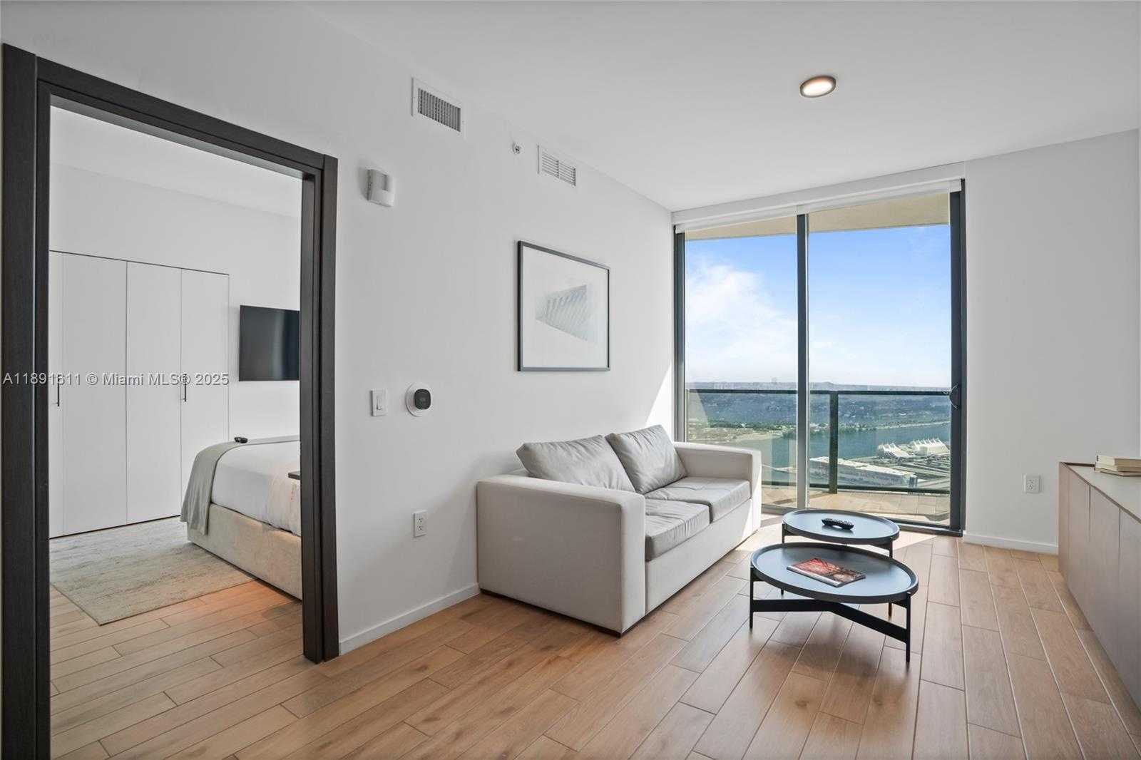 Small Image of 398 NORTH EAST 5TH ST #4410, Miami Number 5